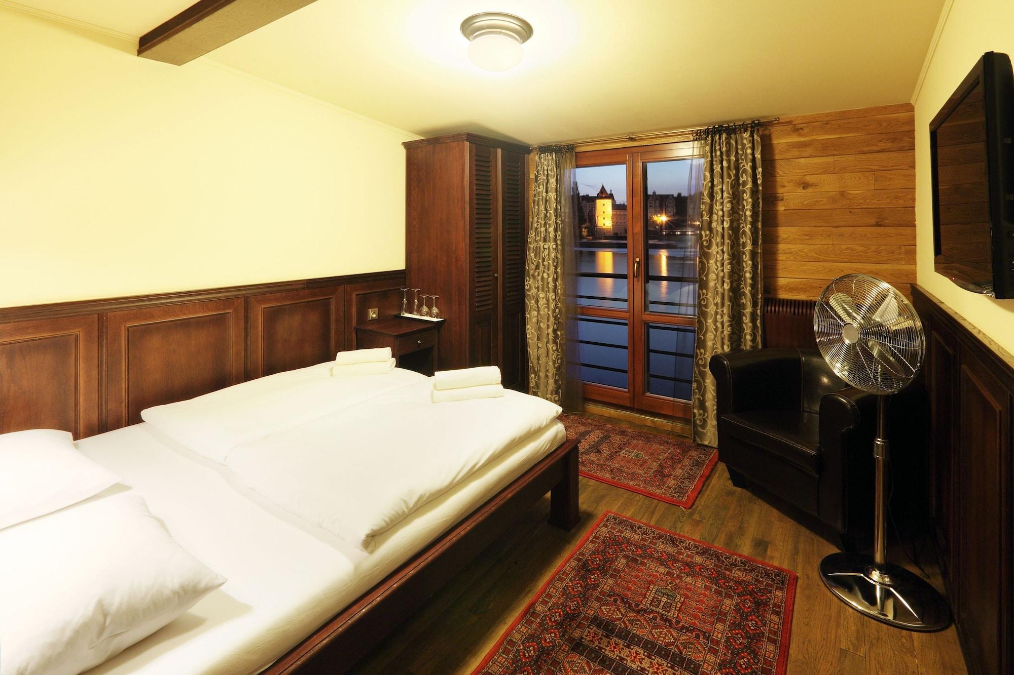 Boat Hotel Matylda Prag Eksteriør billede