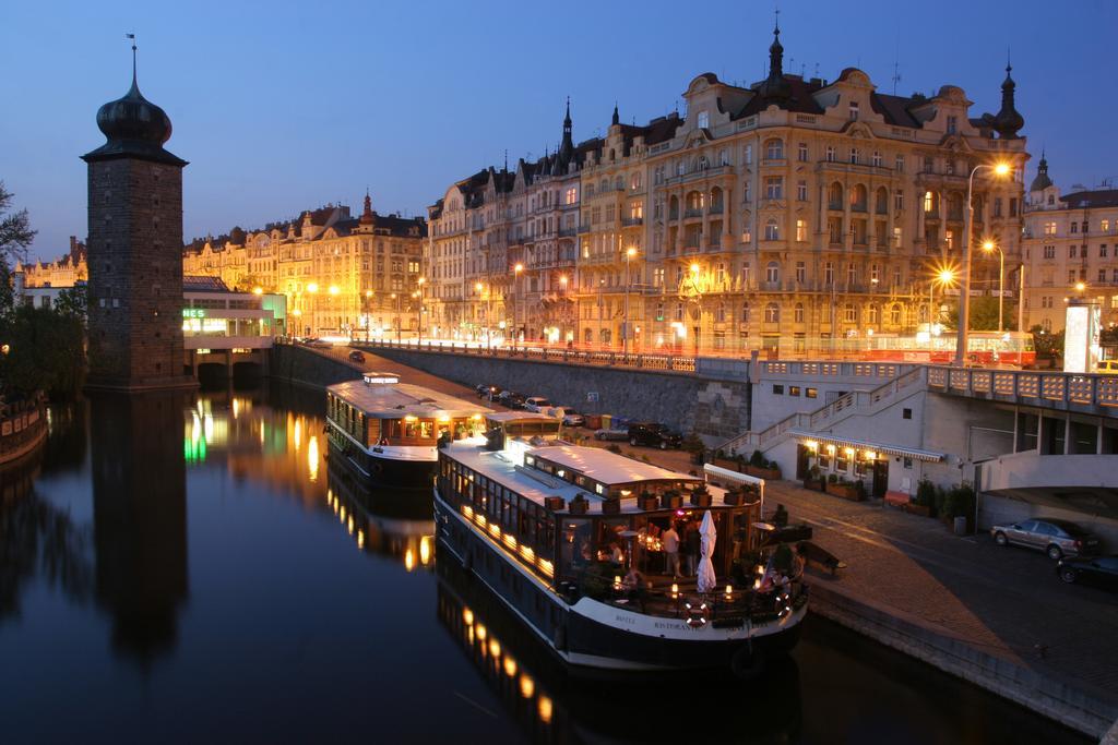 Boat Hotel Matylda Prag Eksteriør billede
